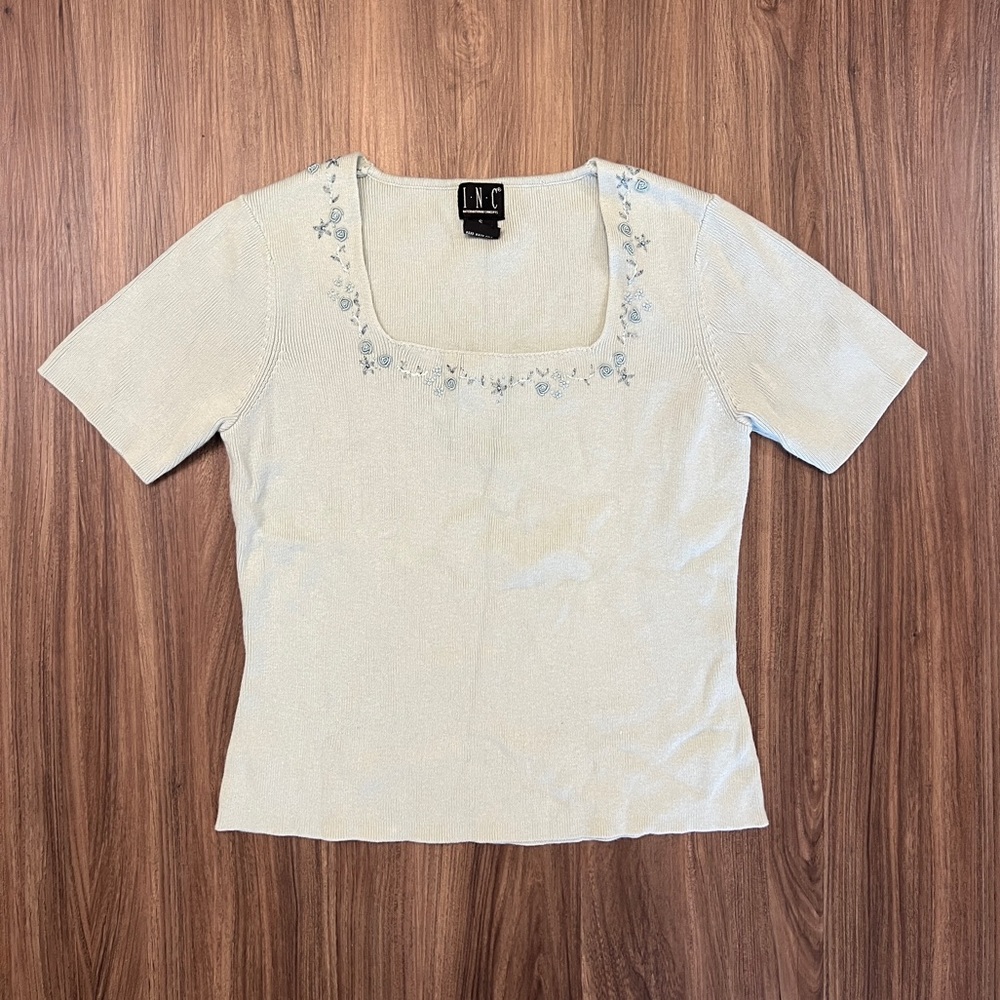 Vintage INC Y2K Embroidered Crop Top